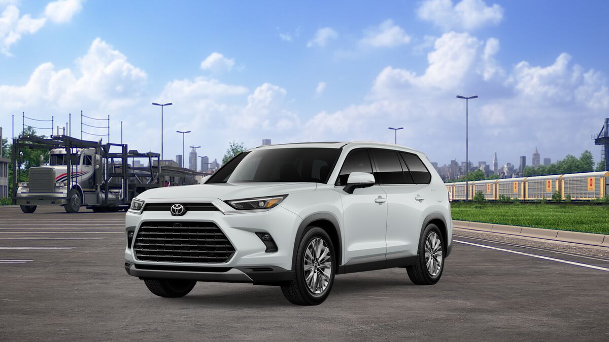 White (Wind Chill Pearl) 2026 Toyota Grand Highlander SUV / Crossover All-Wheel Drive 8-Speed Dual Clutch