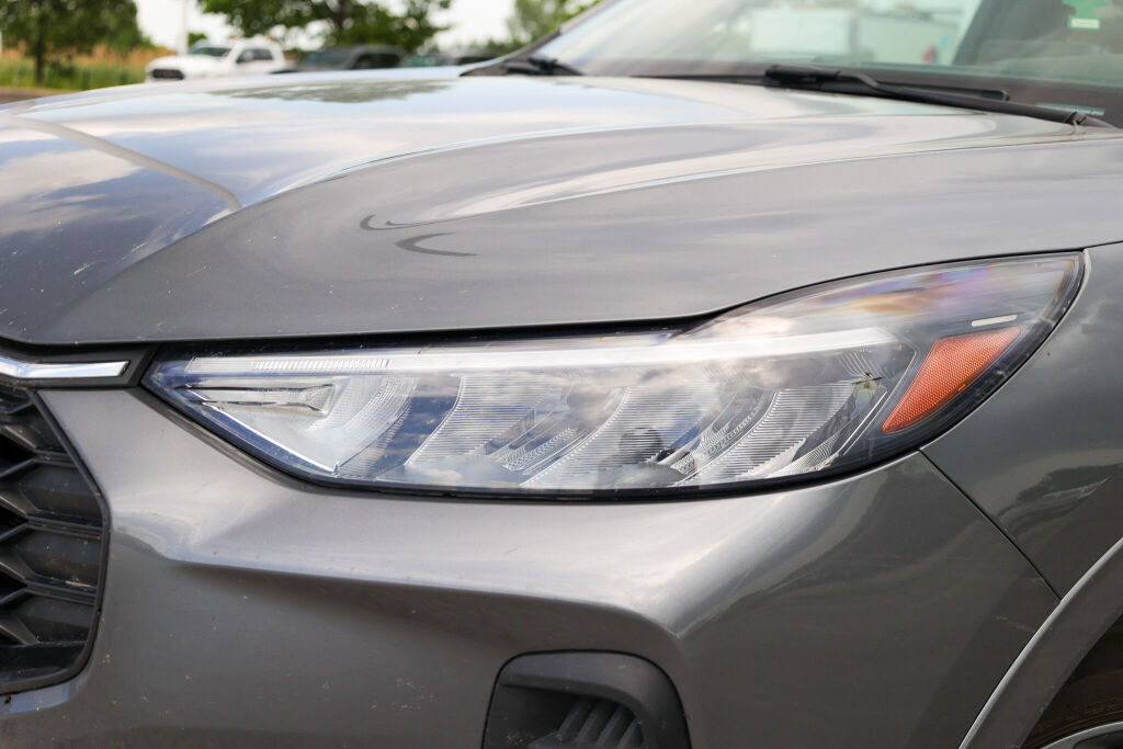 used 2023 Ford ESCA car, priced at $35,999
