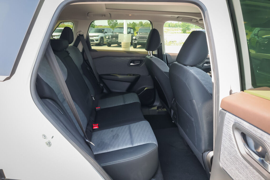 used 2023 Nissan Rogue car, priced at $34,598