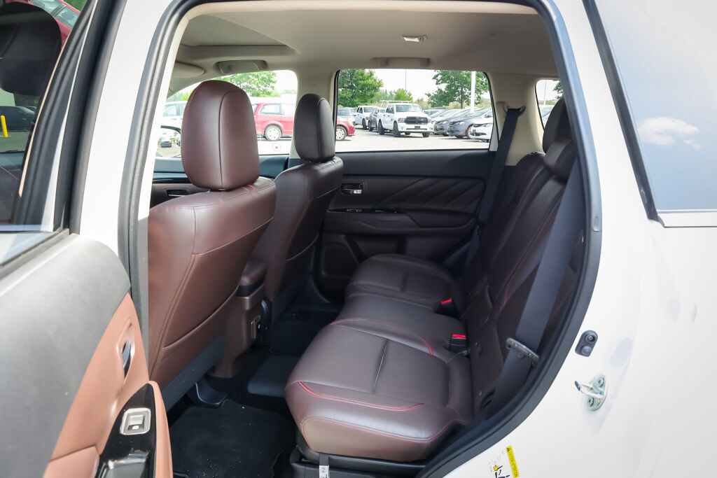 used 2018 Mitsubishi Outlander PHEV car