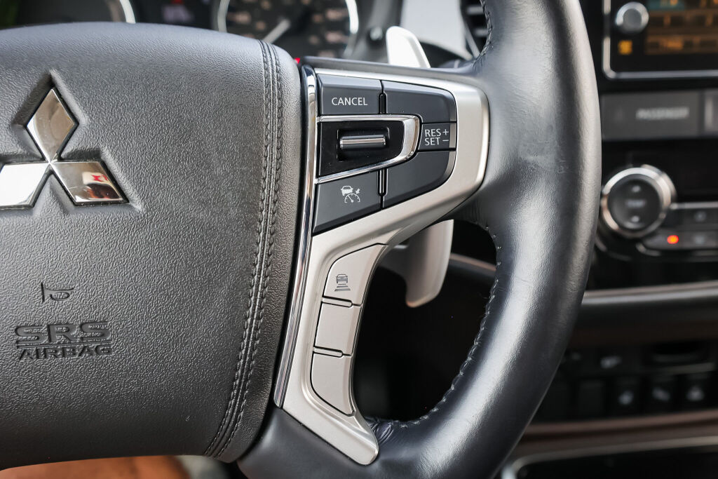 used 2018 Mitsubishi Outlander PHEV car