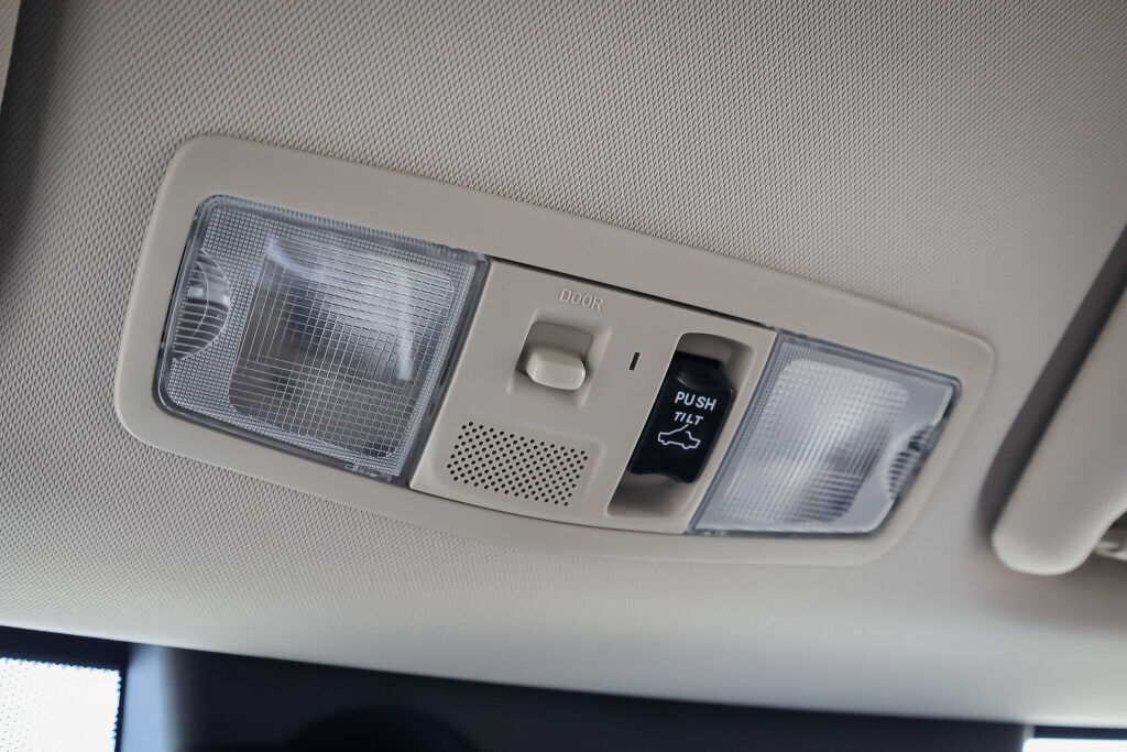 used 2018 Mitsubishi Outlander PHEV car
