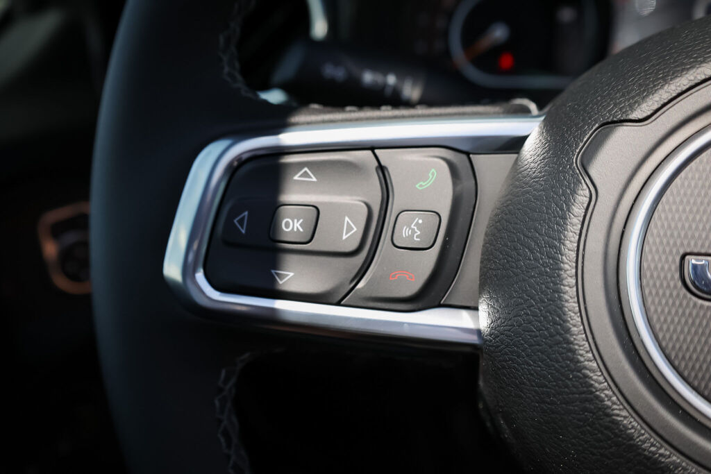 new 2025 Jeep Wrangler car, priced at $69,794