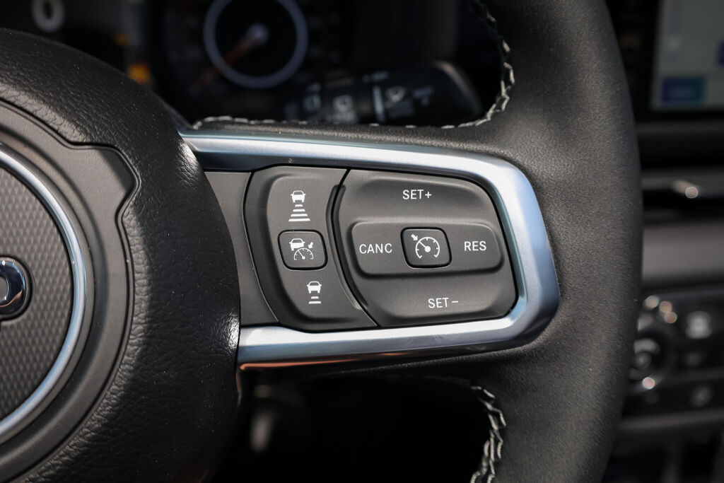 new 2025 Jeep Wrangler car, priced at $69,794