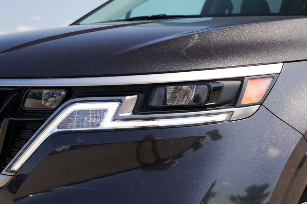 used 2024 Kia Carnival car, priced at $43,598