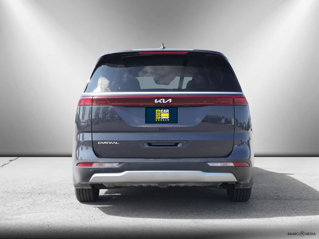used 2024 Kia Carnival car, priced at $40,999