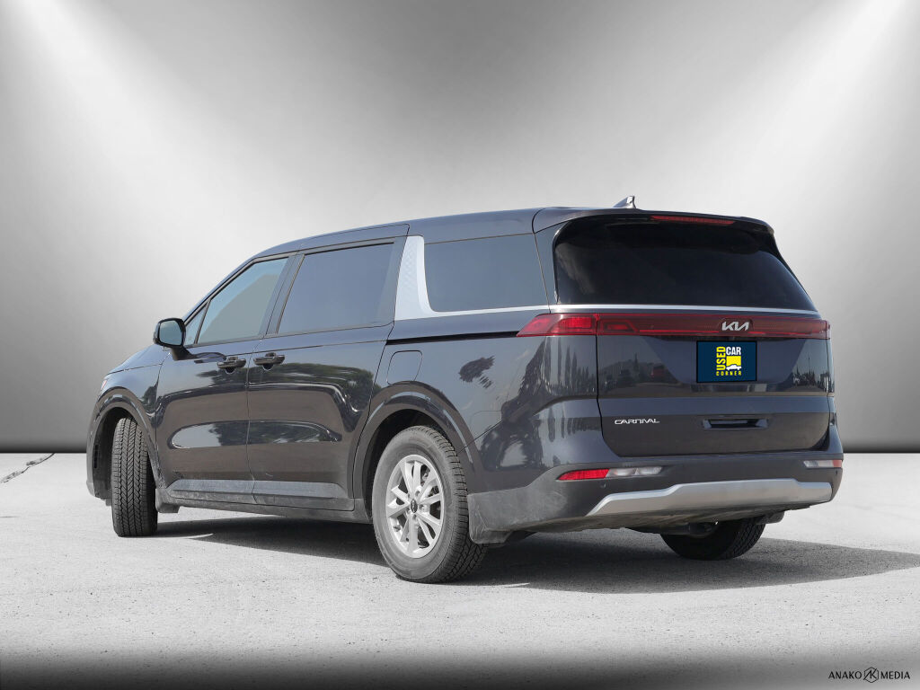 used 2024 Kia Carnival car, priced at $40,999
