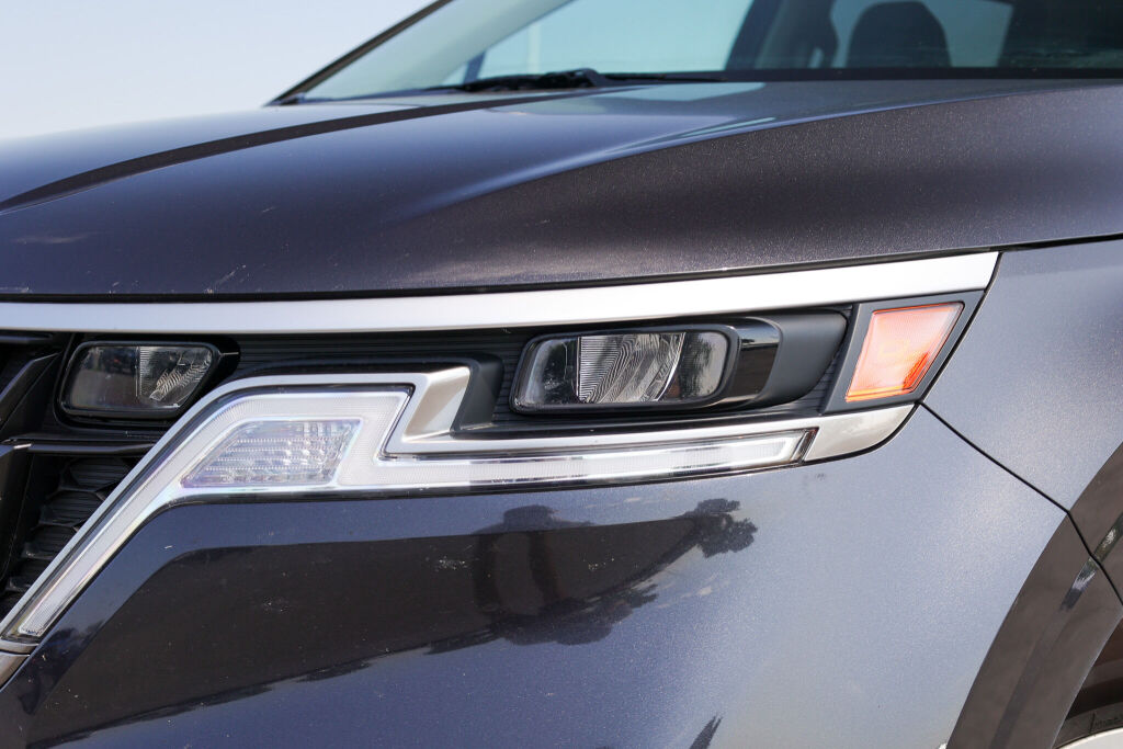used 2024 Kia Carnival car, priced at $40,999